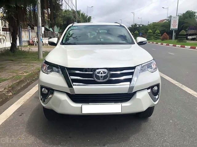 Cần bán gấp Toyota Fortuner 2.7V sản xuất năm 2018, màu trắng, xe nhập chính chủ0