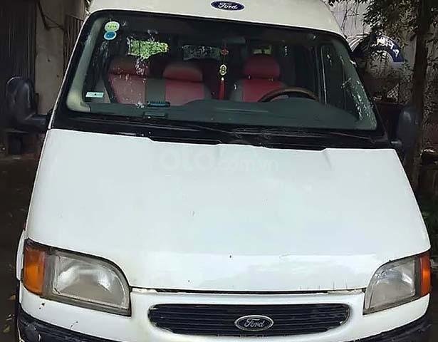 Cần bán xe Ford Transit 2.5L đời 2001, màu trắng, 35 triệu0