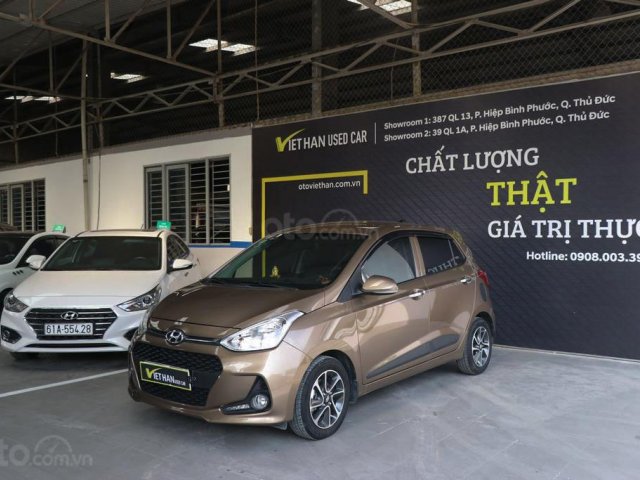 Bán Hyundai Grand i10 Hatchback 1.2AT 2017, xe cực mới vừa chạy 21000 km, trả góp 70%