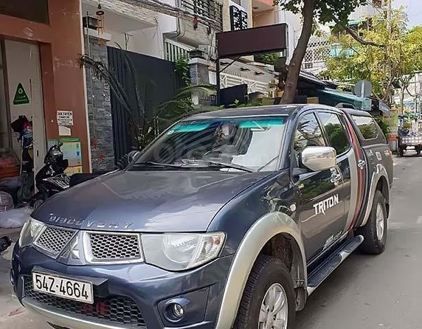 Bán Mitsubishi Triton 2009, màu xanh lam, xe nhập chính hãng