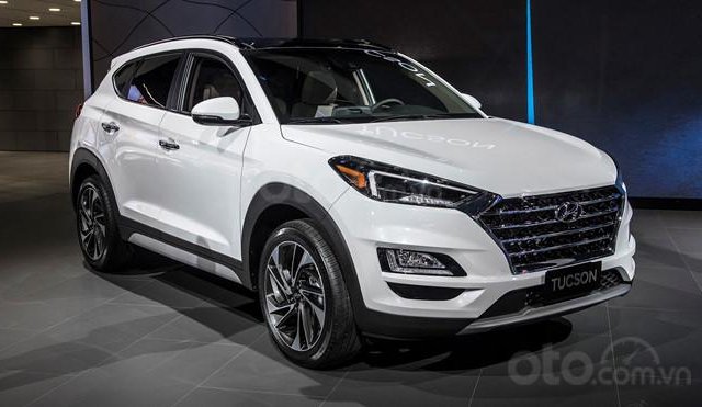 Cần bán xe Hyundai Tucson 2.0 AT đời 2019, xe nhập, giá tốt liên hệ Mr. Kiệm 0979211239