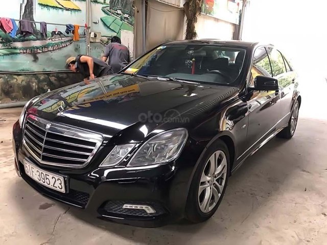 Cần bán xe Mercedes C250 CGI sản xuất 2010, màu đen, giá chỉ 620 triệu