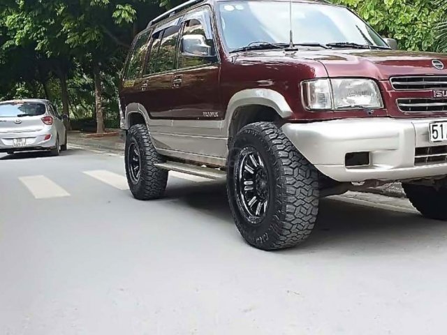 Bán Isuzu Trooper sản xuất 2003, màu đỏ, nhập khẩu0