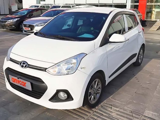 Bán Hyundai Grand i10 1.0 AT sản xuất 2015, màu trắng, nhập khẩu chính chủ