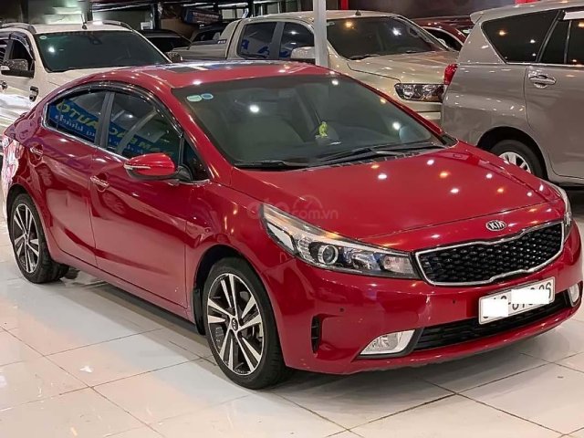 Bán xe cũ Kia Cerato 1.6 AT đời 2018, màu đỏ0