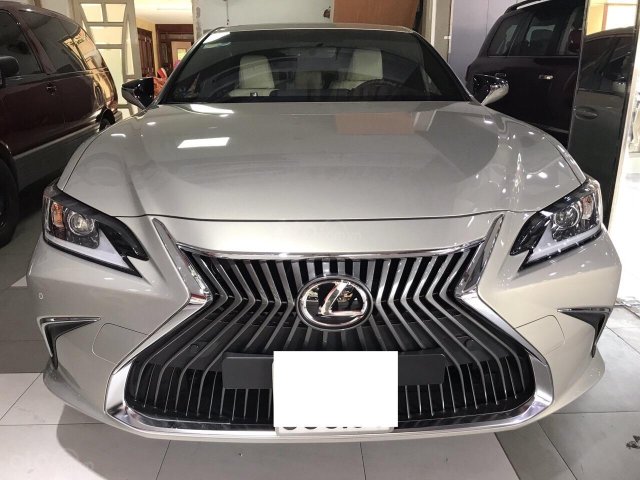 Bán Lexus ES 250 2019, đi đúng 2500km siêu lướt, bảo hành 3 năm bao kiểm tra chất lượng xe tại hãng0