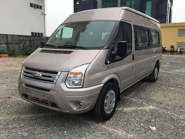 Bán Ford Transit Standard MID sản xuất 2015, chạy hợp đồng nên còn rất mới 