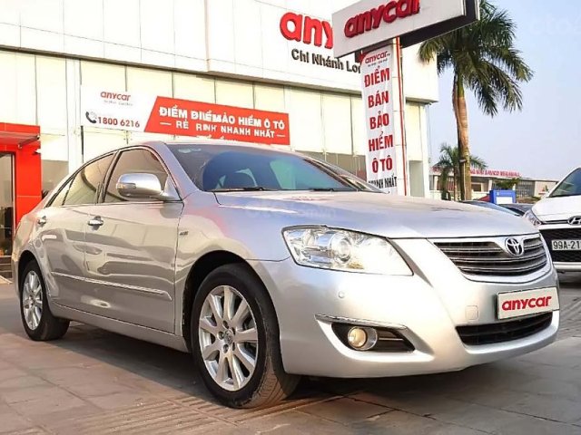 Bán Toyota Camry Q đời 2007, màu bạc, chính chủ, giá tốt