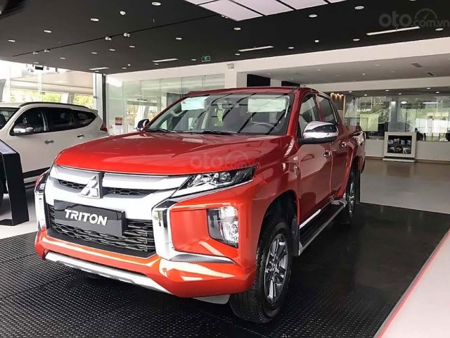 Bán xe Mitsubishi Triton 4x2 AT Mivec sản xuất năm 2019, màu đỏ, nhập khẩu, mới hoàn toàn0