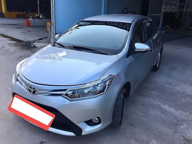 Bán xe cũ Toyota Vios 1.5E năm 2017, màu bạc