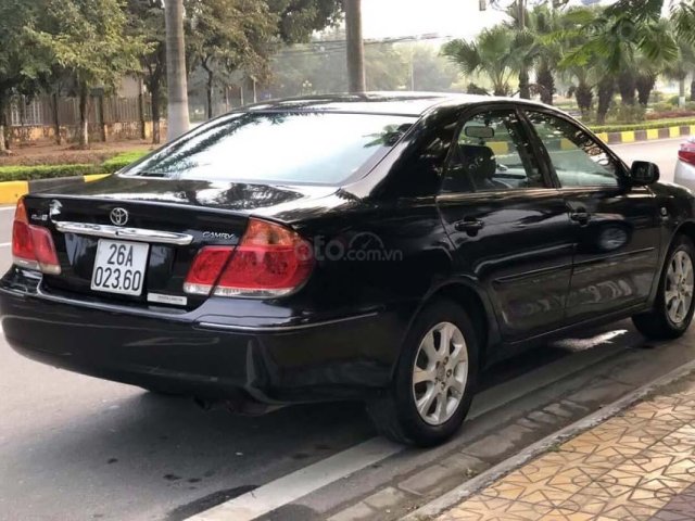 Bán xe Toyota Camry 2005, màu đen