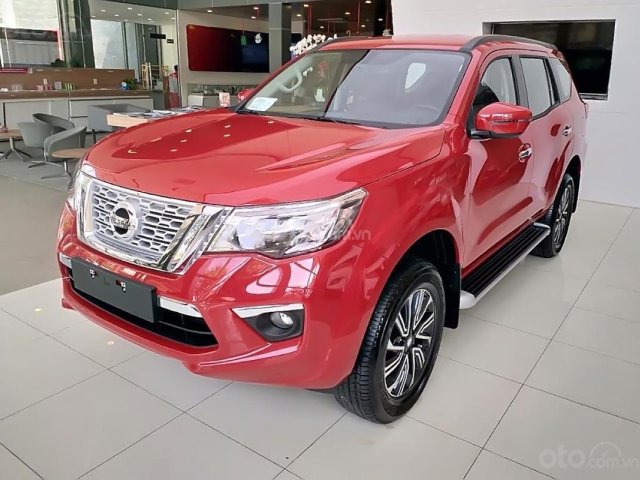 Bán xe Nissan Terra V năm sản xuất 2019, màu đỏ, xe nhập khẩu nguyên chiếc