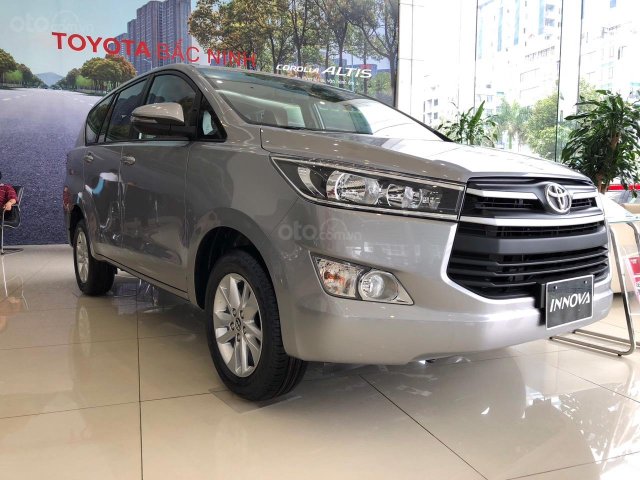 Bán xe Toyota Innova 2.0 E MT 2019, hỗ trợ vay trả góp 0% lãi suất, liên hệ: 0986577388 để nhận giá tốt0