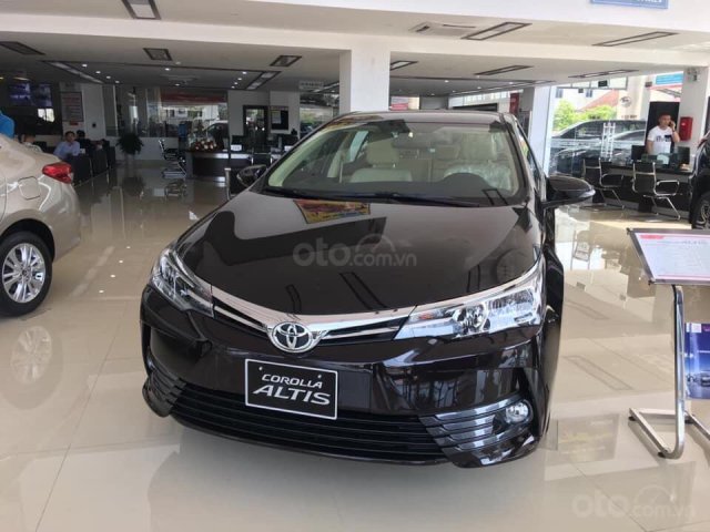 Bán Toyota Corolla Altis 1.8G AT năm 2019, màu đen, liên hệ 0986577388 để được giá tốt nhất0