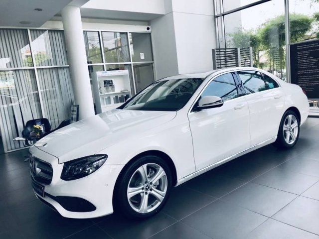 Bán Mercedes E250 năm 2018, nhập khẩu như mới0