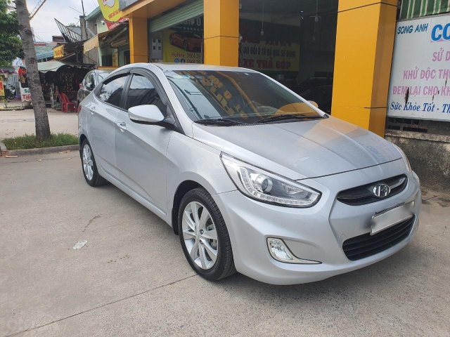 Hyundai Accent Blue SX 20150