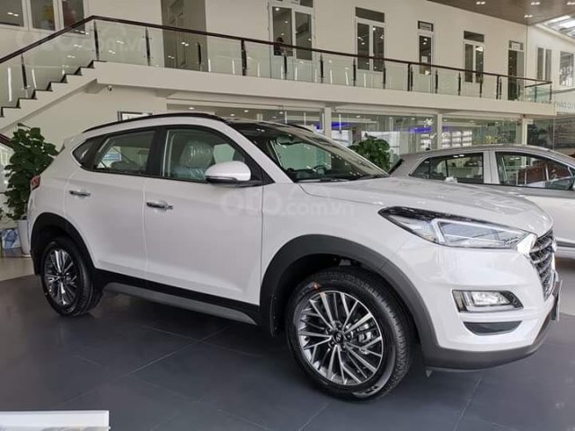 Hyundai Tucson 2019 khuyến mại lớn - Giao nhanh toàn quốc0