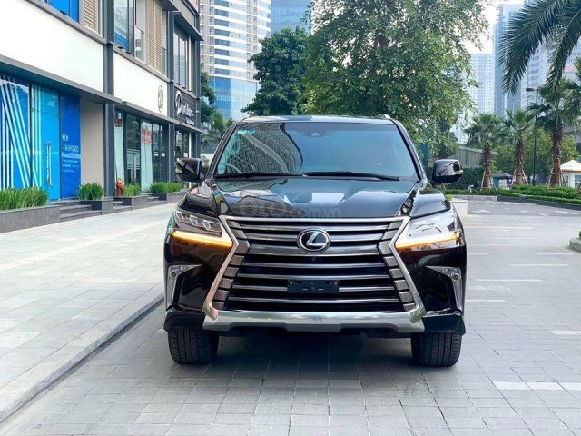 Cần bán xe Lexus LX đăng ký 2016, màu đen nhập khẩu nguyên chiếc giá 6 tỷ 850 triệu đồng0