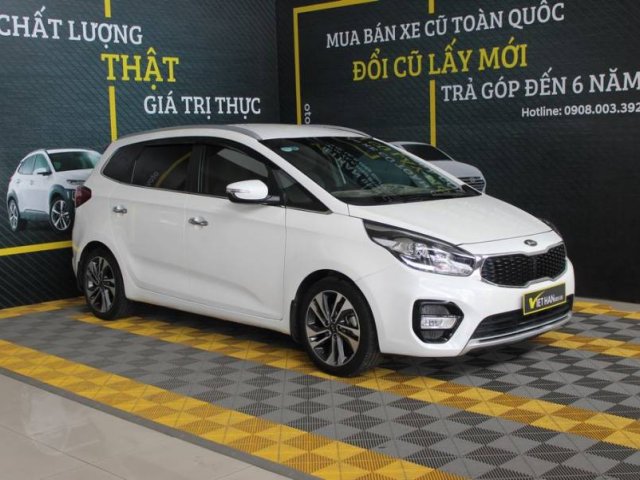 Bán Kia Rondo GAT 2.0AT sản xuất 2017, màu trắng, giá cạnh tranh0