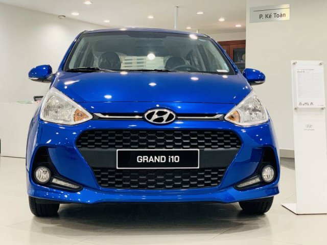 Bán nhanh với giá thấp chiếc Hyundai Grand i10sản xuất 2019 giao xe nhanh0