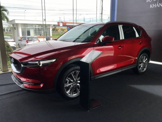 Bán xe Mazda CX 5 Deluxe năm 2019, màu đỏ, có săn xe, giao nhanh toàn quốc0