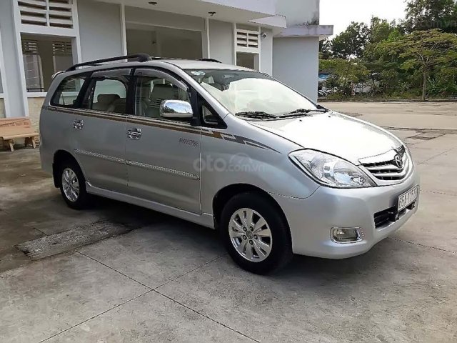 Bán Toyota Innova G sản xuất năm 2010, màu bạc, giá chỉ 330 triệu0