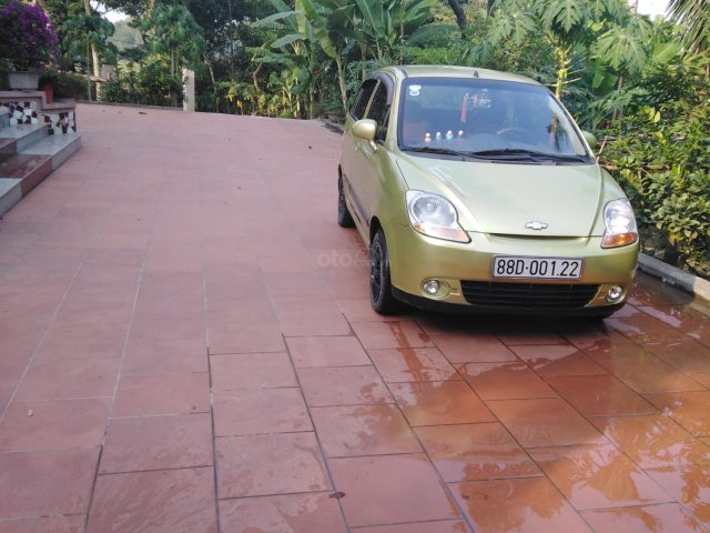 Bán xe Chevrolet Spark sản xuất 2010, màu xanh lục, xe gia đình, giá 100 triệu đồng