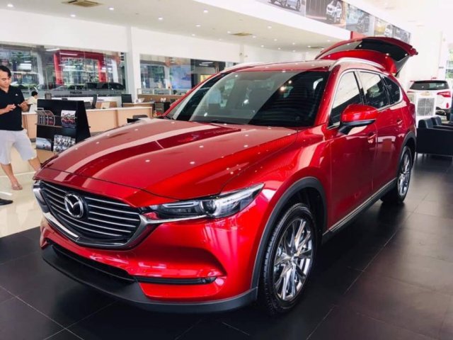 Cần bán xe Mazda CX-8 đòi 2019, có sẵn, giao nhanh toàn quốc0
