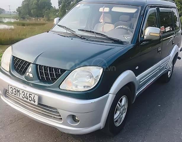 Bán Mitsubishi Jolie năm 2004, màu xanh lam, số sàn, giá cạnh tranh0