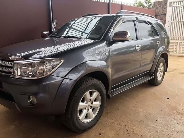 Bán Toyota Fortuner 2.5G đời 2009, màu xám, số sàn  0