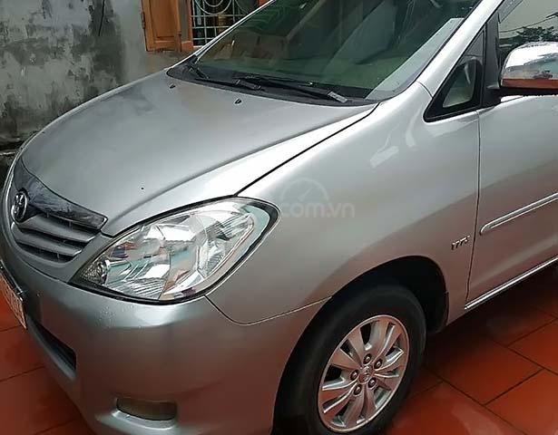 Bán ô tô Toyota Innova G năm sản xuất 2011, màu bạc, 398 triệu0