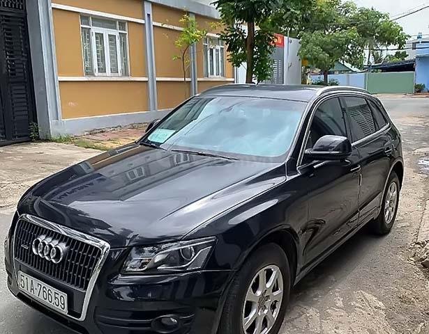 Bán ô tô Audi Q5 2.0 AT sản xuất năm 2014, màu xám, xe nhập0