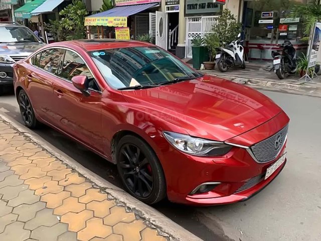 Cần bán Mazda 6 2.5 AT năm sản xuất 2014, màu đỏ chính chủ