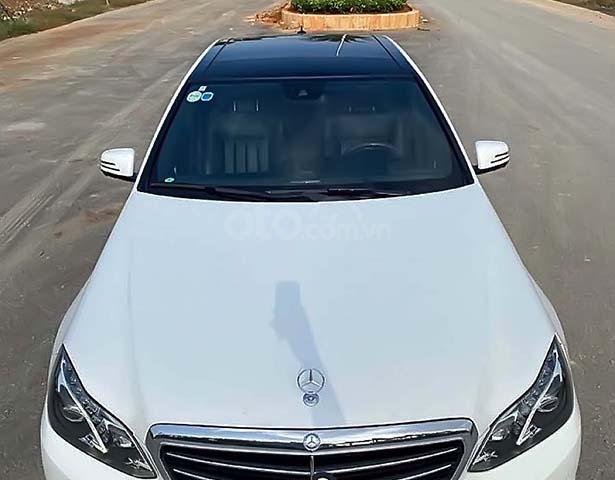 Bán xe Mercedes E400 đời 2014, màu trắng, xe nhập như mới0