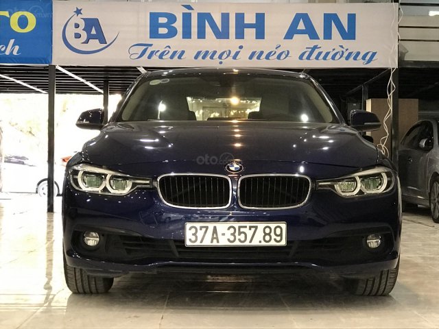 Bán xe BMW 320i Model 2016