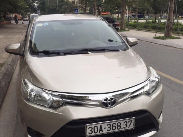 Cần bán xe Toyota Vios sản xuất năm 2014, màu bạc