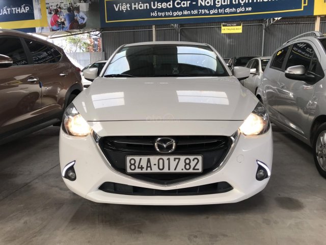 Bán Mazda 2 1.5AT Sedan màu trắng số tự động sản xuất 2016 xe đẹp chuẩn0