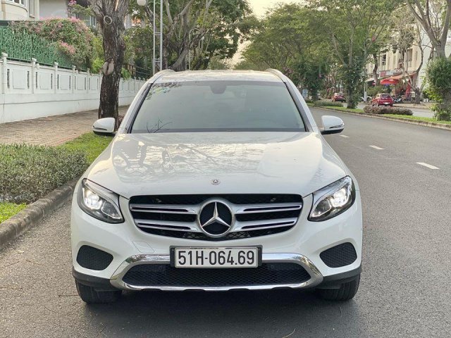 Bán GLC 200 sx 2019 xe đẹp, siêu lướt đi đúng 2000km, xe như mới, bao kiếm tra hãng