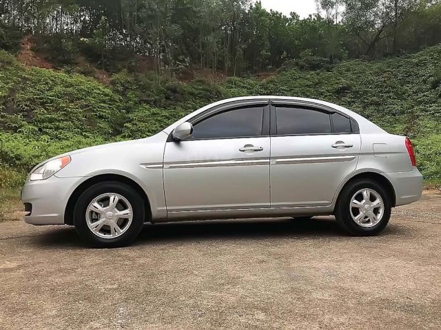 Bán Hyundai Verna 1.4 AT năm 2009, màu bạc, nhập khẩu, số tự động 0