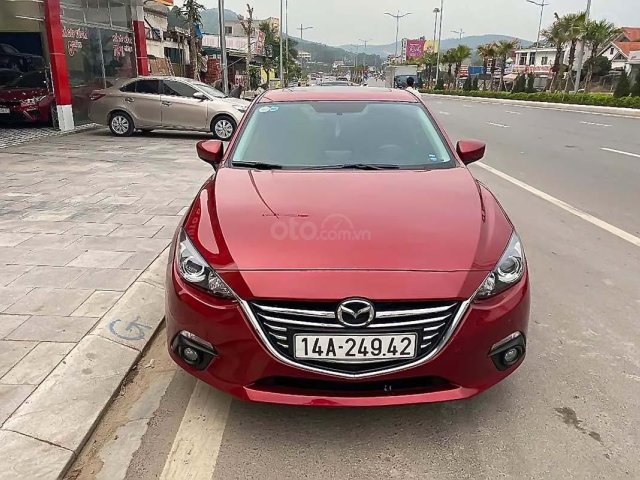 Cần bán Mazda 3 1.5 AT 2017, màu đỏ số tự động0