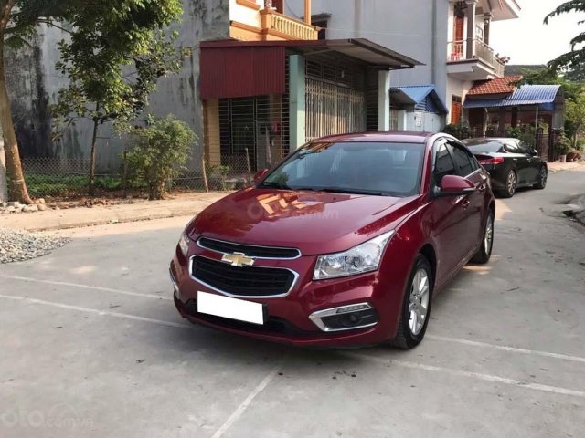 Cần bán lại xe Chevrolet Cruze sản xuất 2018, màu đỏ ít sử dụng, 398 triệu0