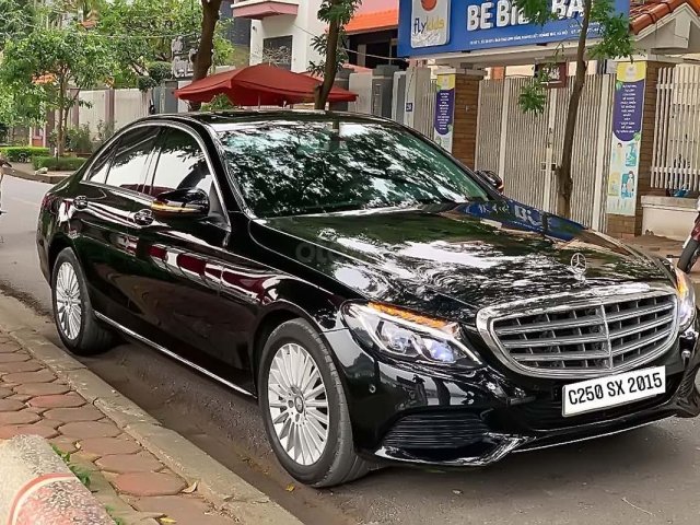 Bán xe Mercedes C250 Exclusive đời 2015, màu đen0