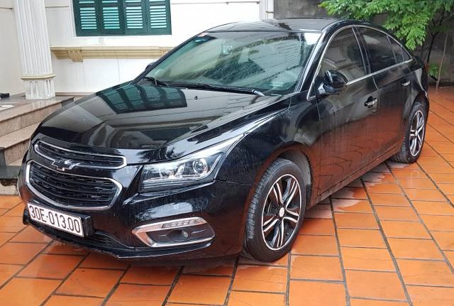 Bán xe Chevrolet Cruze LTZ năm sản xuất 2016, màu đen, chính chủ  0