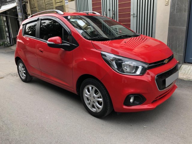 Cần bán Chevrolet Spark năm 2019, màu đỏ, số sàn, máy xăng