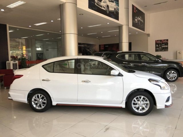 Bán Xe Nissan Sunny XV 2018, mới 100%0