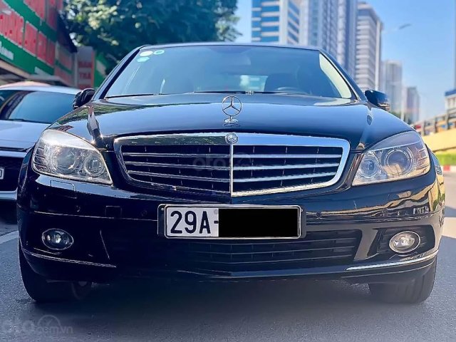 Bán xe Mercedes C250 CGI 2010, màu đen