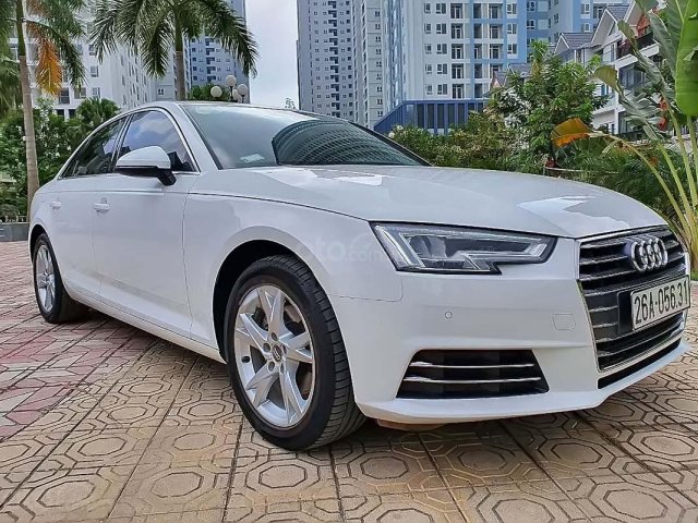 Cần bán Audi A4 năm sản xuất 2016, màu trắng, xe nhập