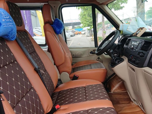 Bến Thành Ford bán nhanh Ford Transit Luxury đời 2019, màu bạc, Giá cực tốt - Giảm cực sâu