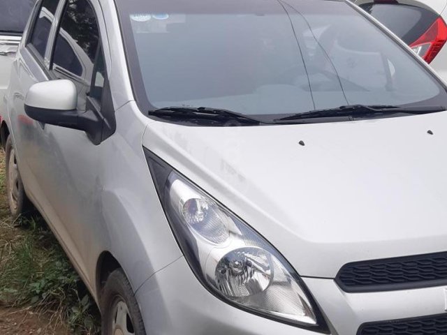 Cần bán xe Chevrolet Spark Van năm 2016, màu bạc0