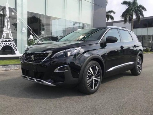 Bán Peugeot 5008 đời 2019, màu đen, xe mới chính hãng0